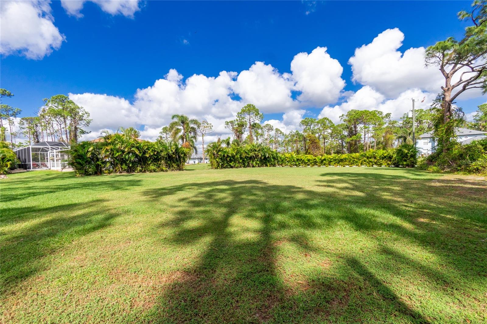 PORT CHARLOTTE SUB 33 - Land