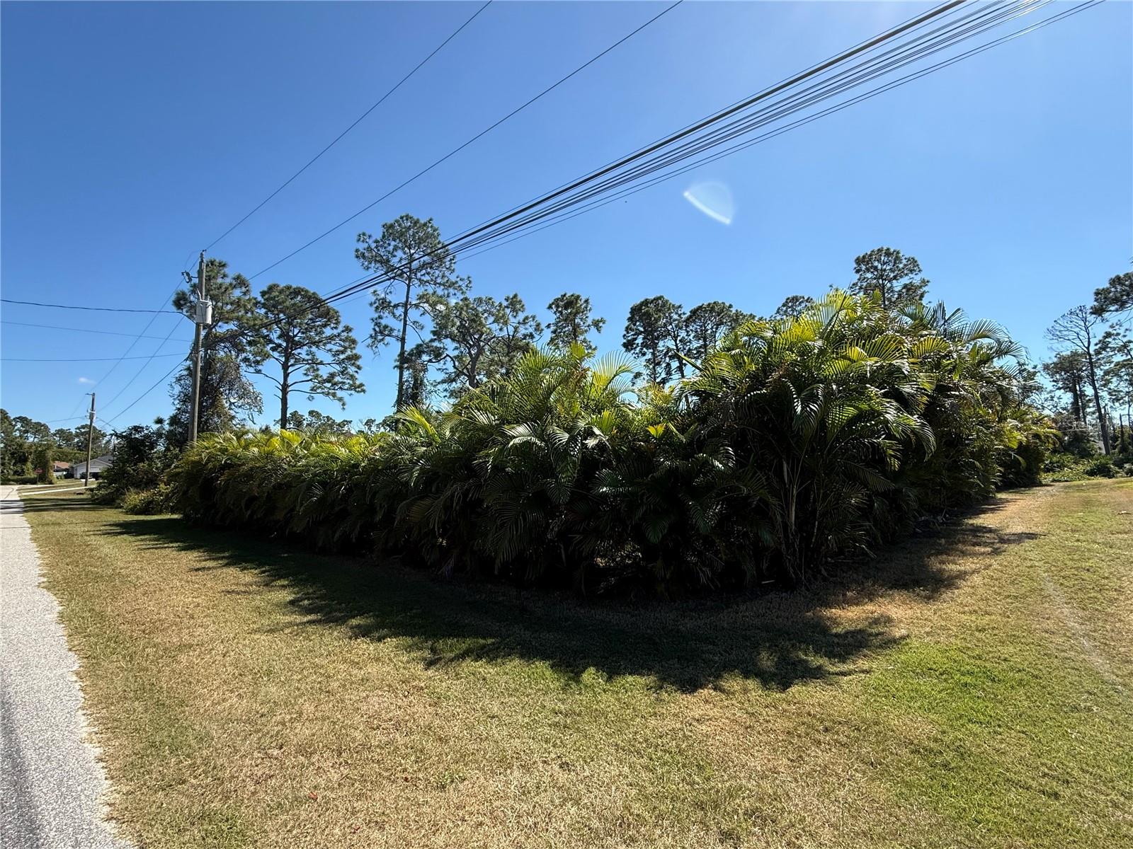 PORT CHARLOTTE SUB 33 - Land