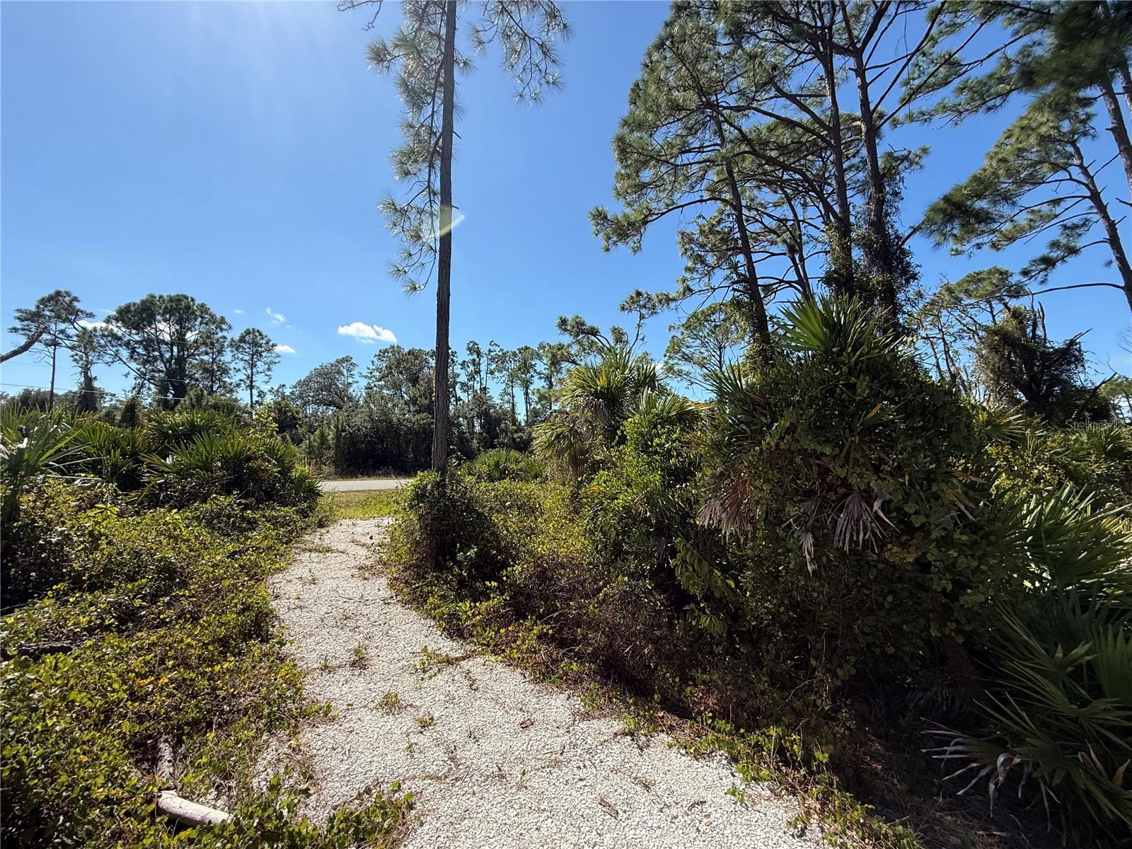 PORT CHARLOTTE SUB 33 - Land