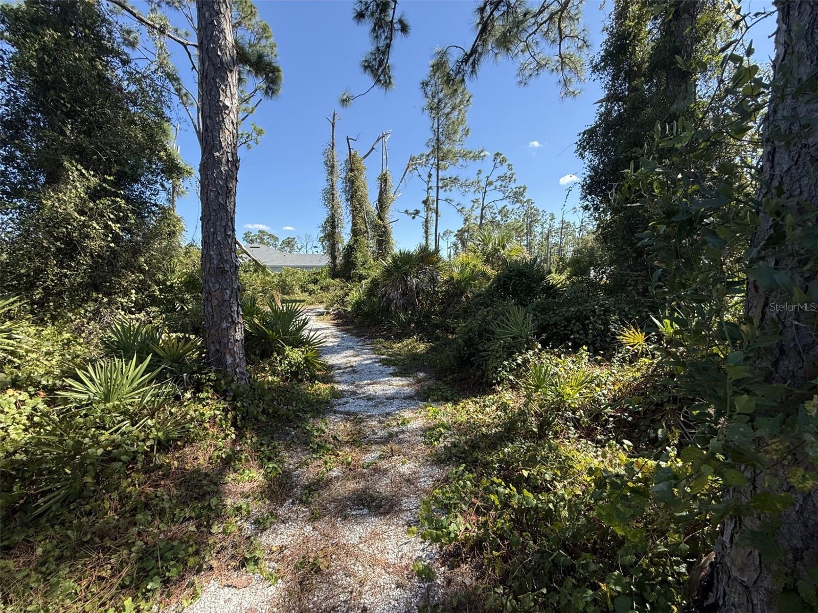 PORT CHARLOTTE SUB 33 - Land