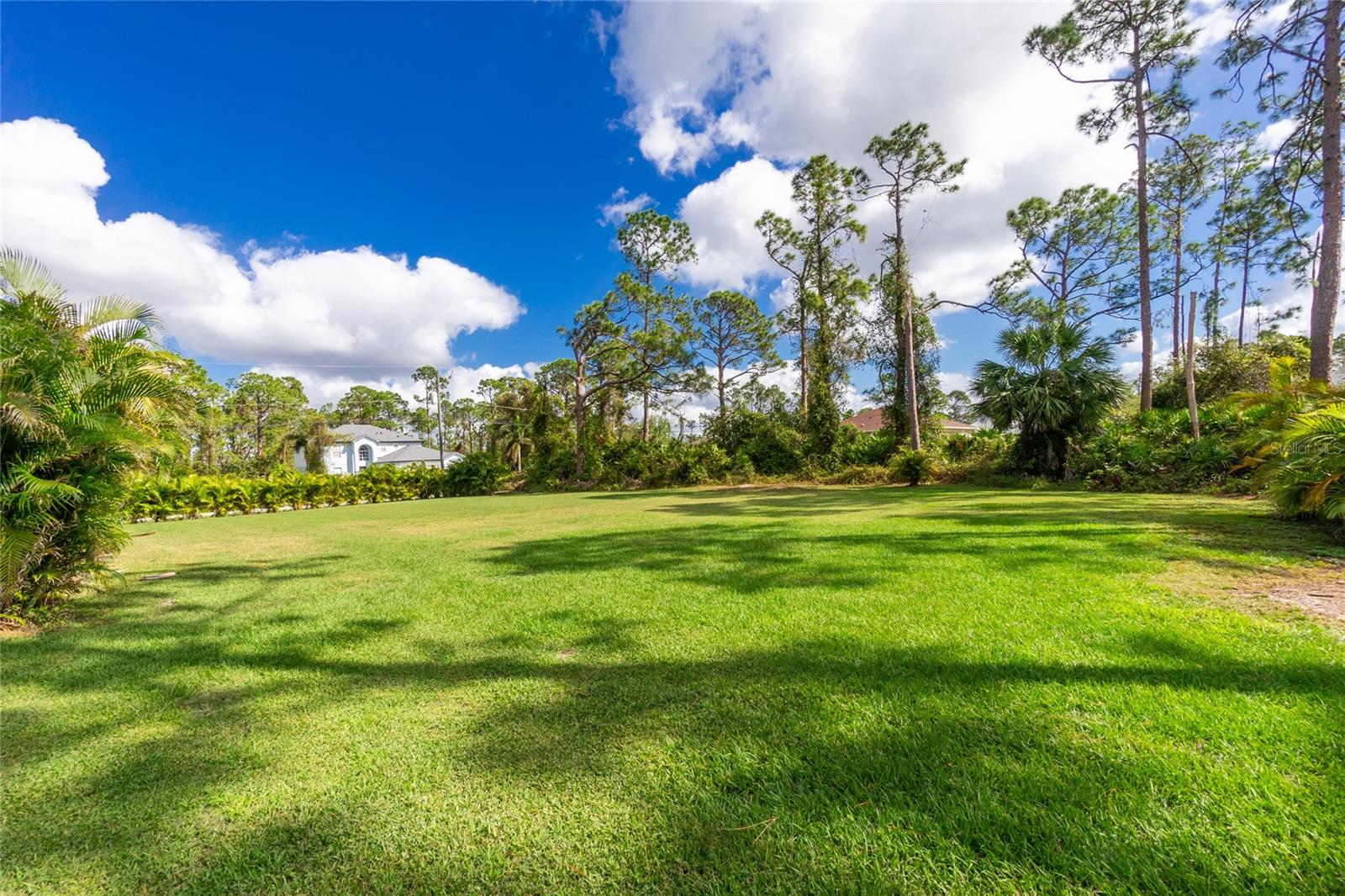 PORT CHARLOTTE SUB 33 - Land