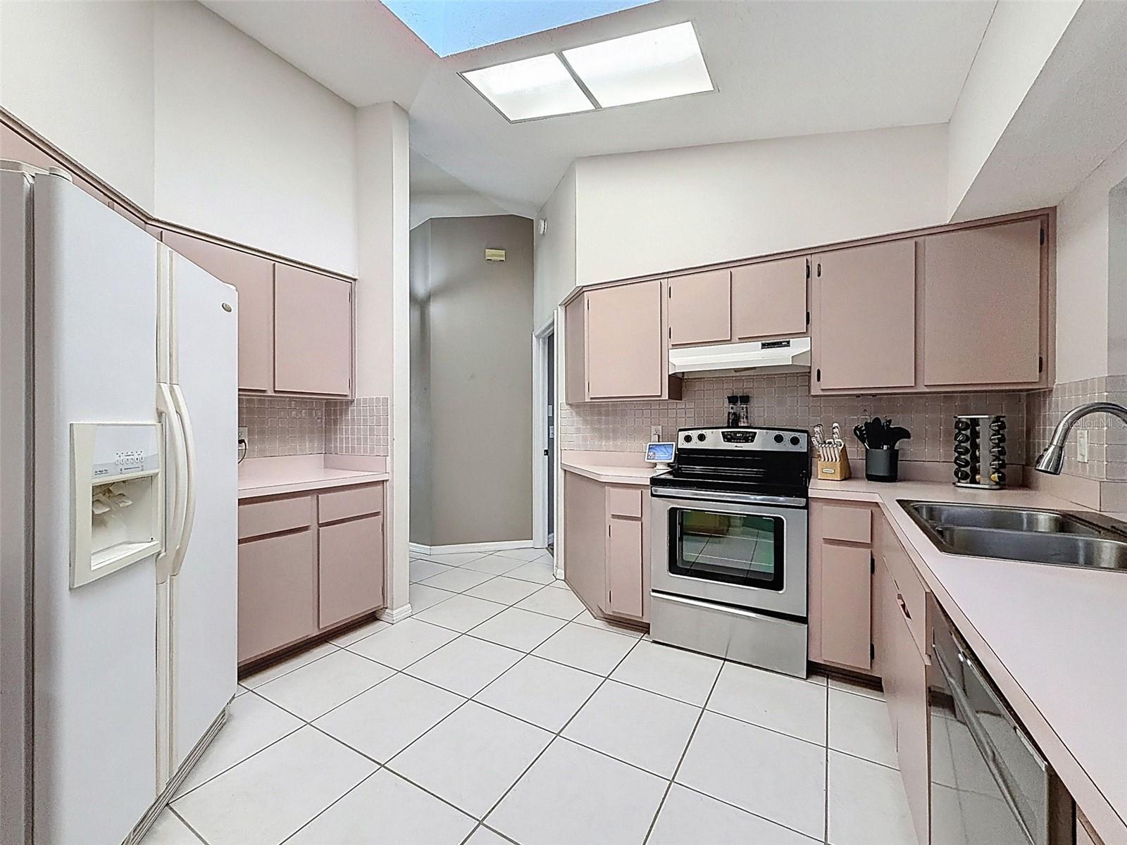 MILL RUN PH 01 - Residential