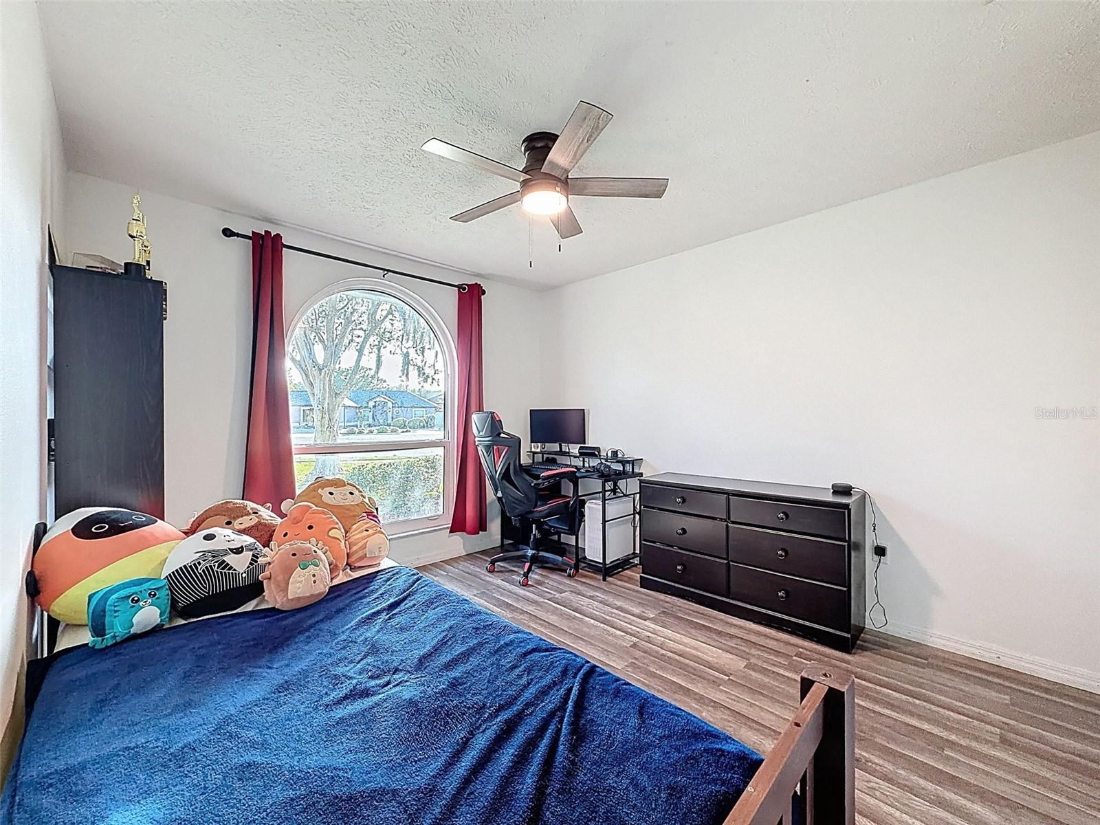 MILL RUN PH 01 - Residential