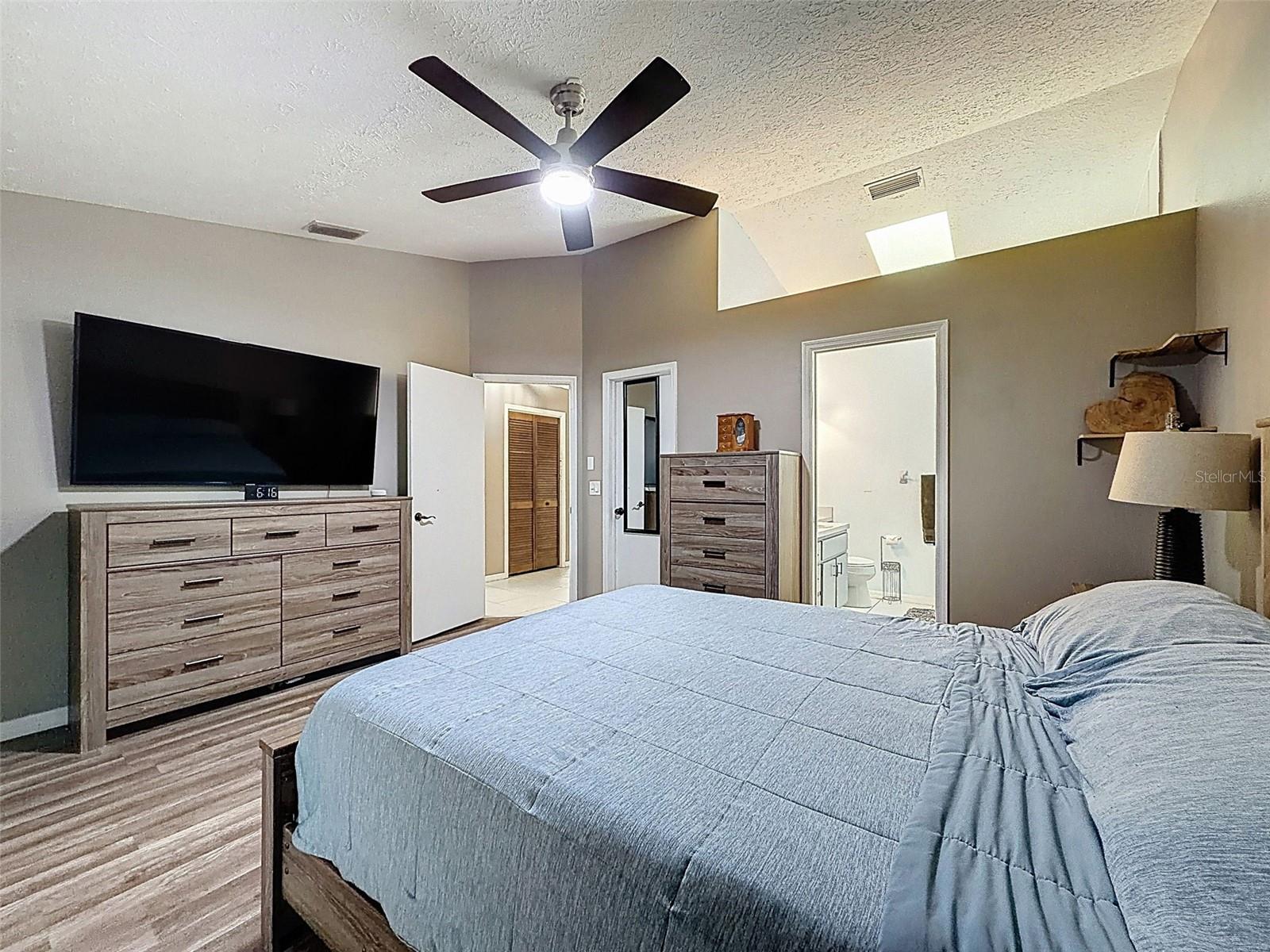 MILL RUN PH 01 - Residential