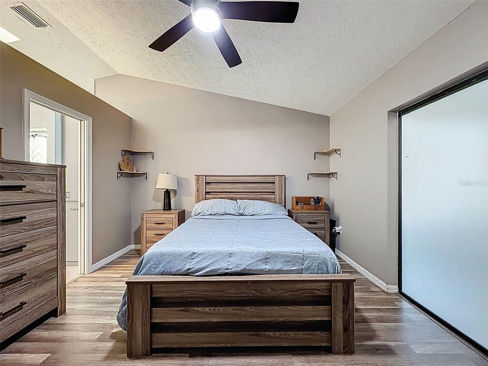 MILL RUN PH 01 - Residential