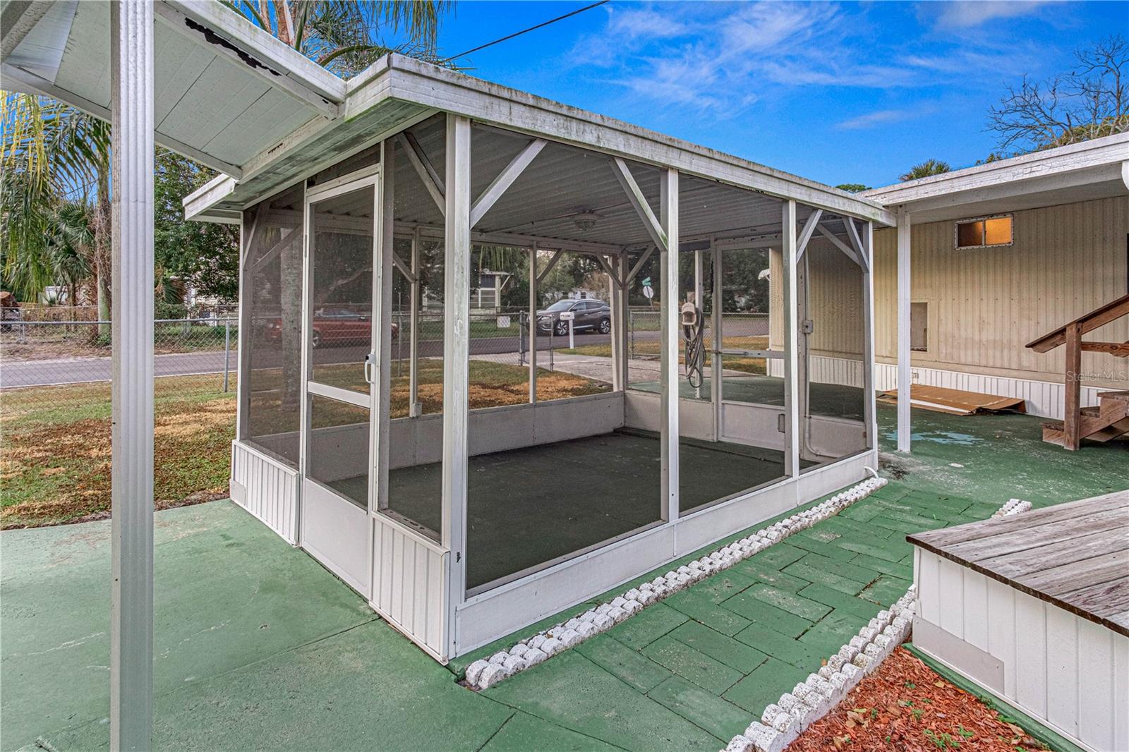 TROPICAL MOBILE HOME VILLAGE - Residential