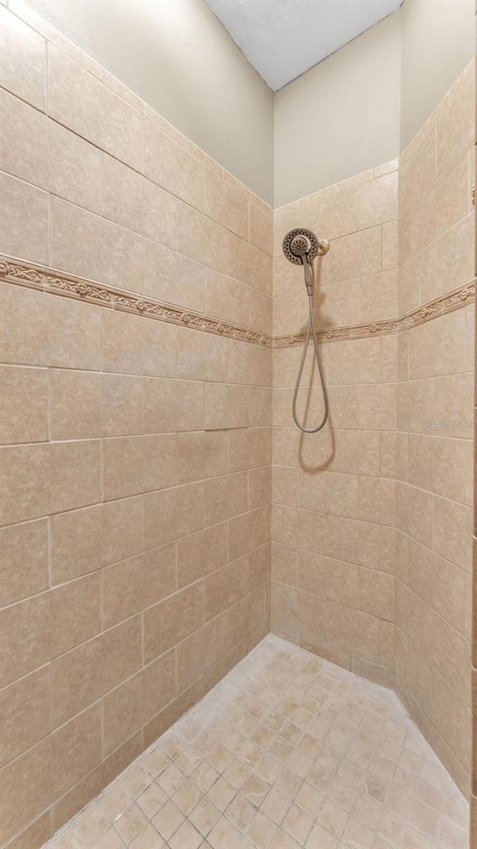 SUNNYWOOD - Residential