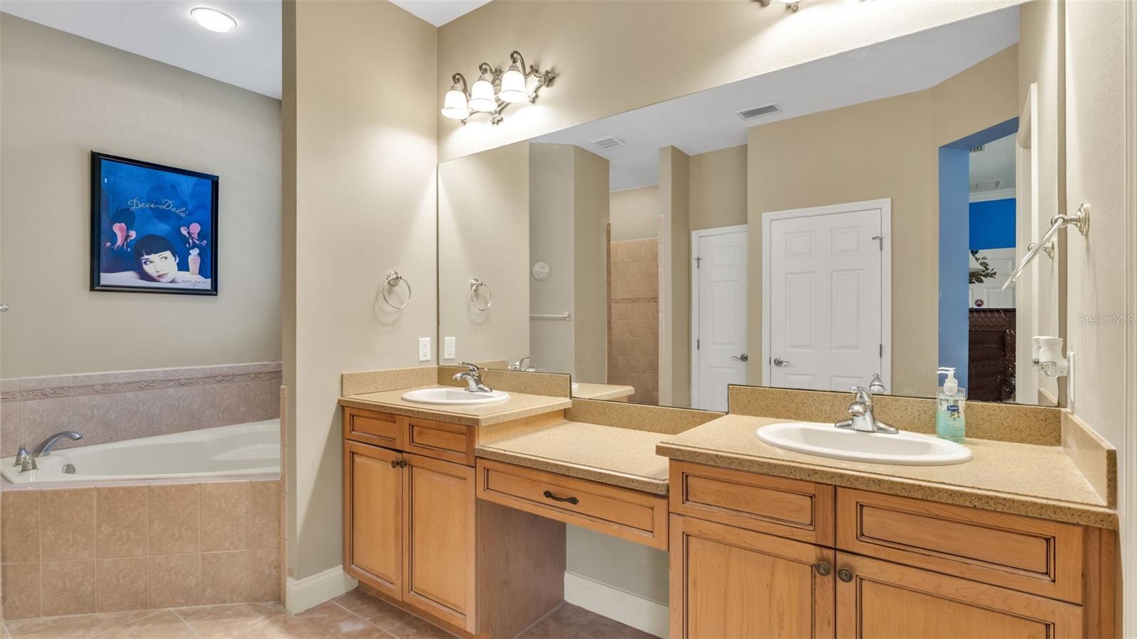 SUNNYWOOD - Residential