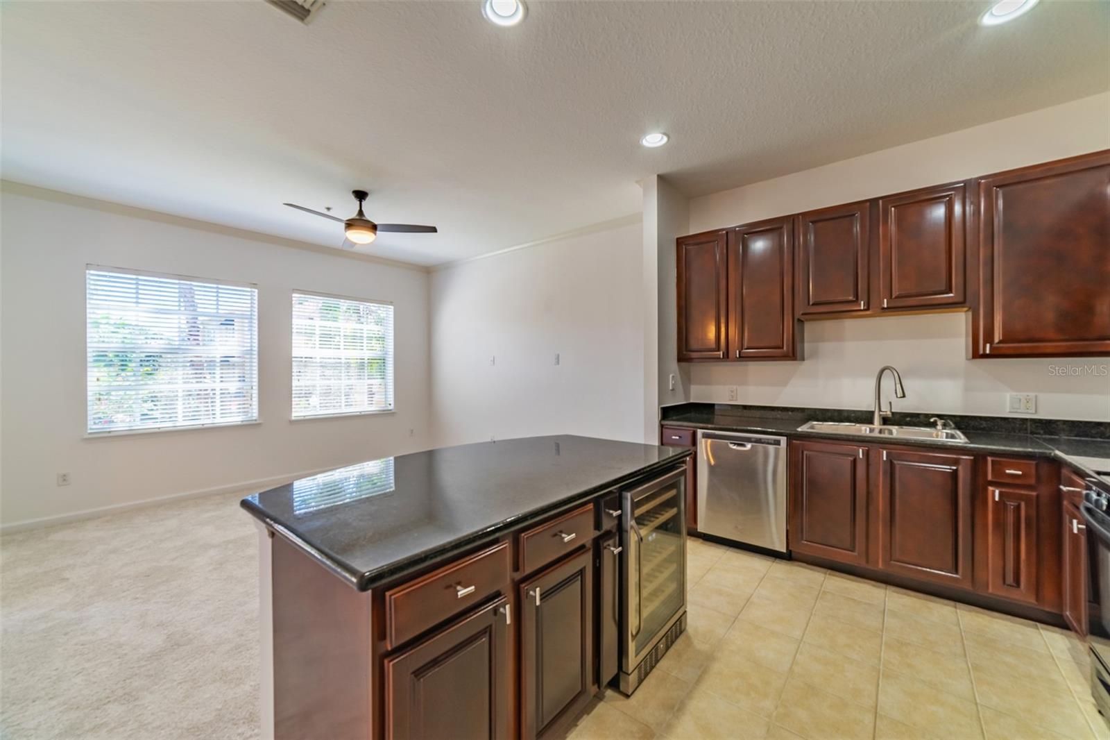 MURPHYS PLACE - Residential Lease