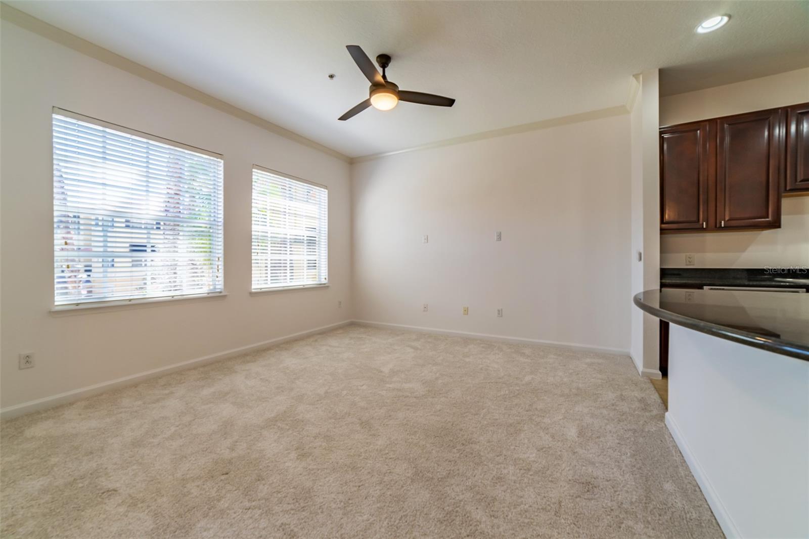 MURPHYS PLACE - Residential Lease