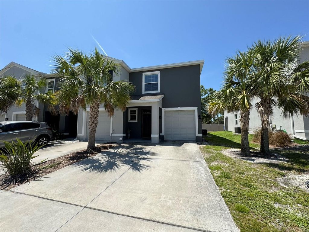 Photo of 821 Lucent Sands Court, Brandon, FL 33511 (MLS # TB8390966)