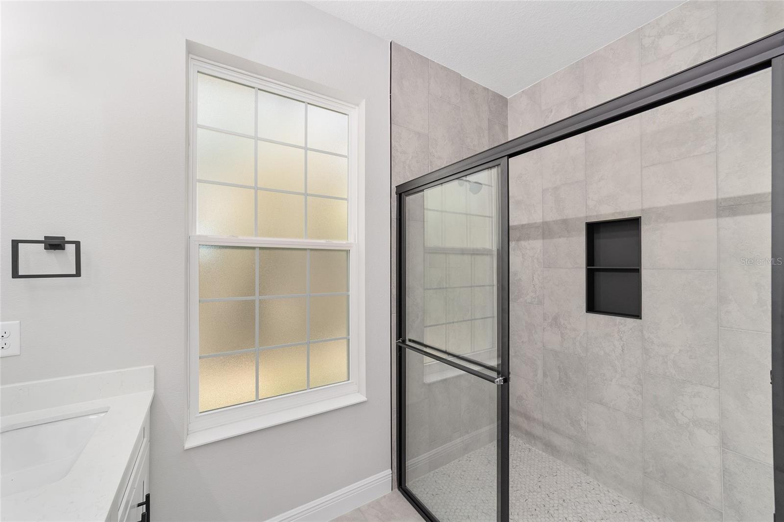 WILLISTON HYLNDS GOLF & C CLUB ESTATE - Residential Lease