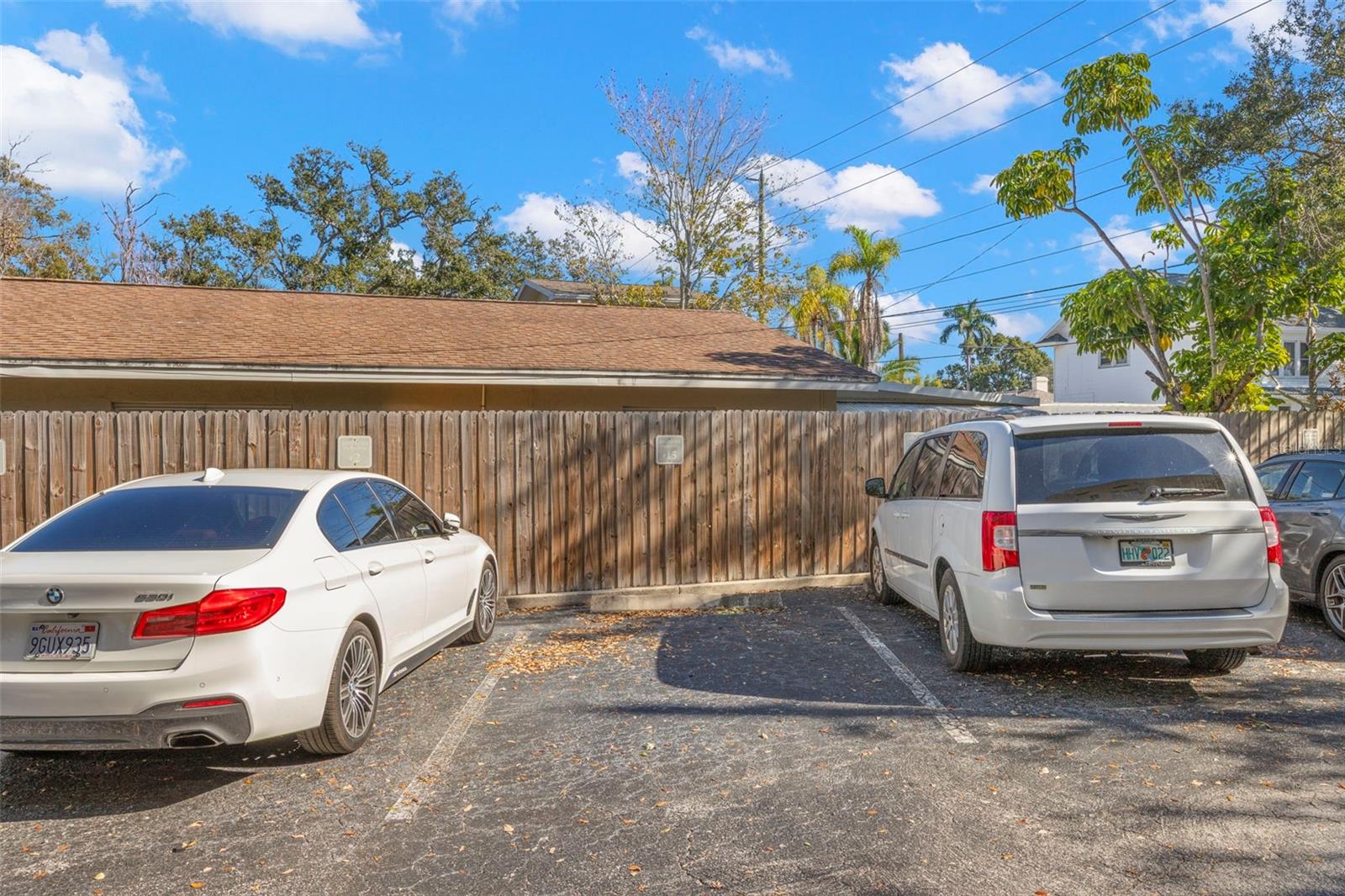 HEGRADO CONDO - Residential