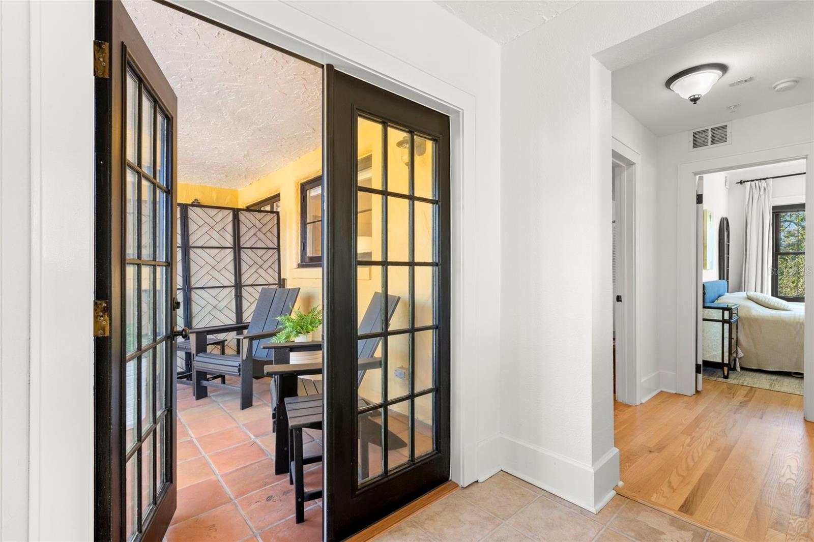 HEGRADO CONDO - Residential