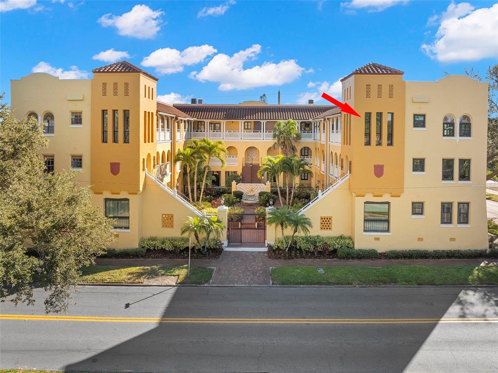 HEGRADO CONDO - Residential