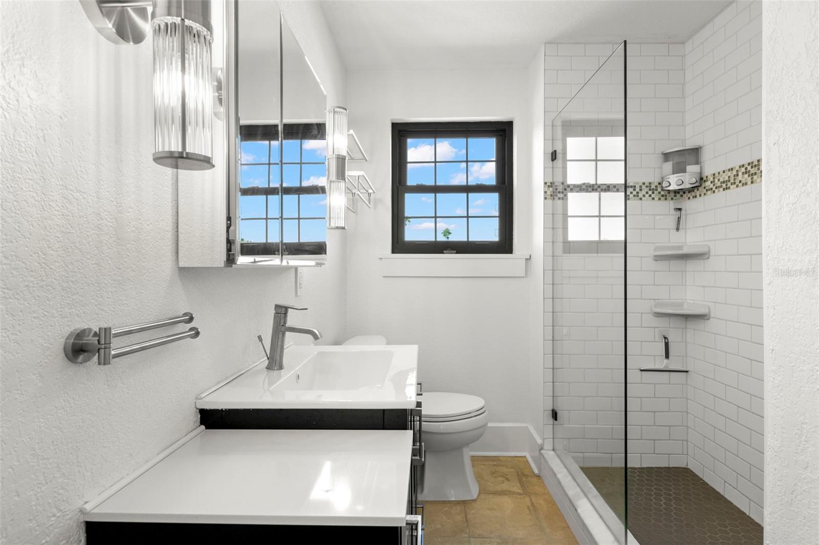 HEGRADO CONDO - Residential