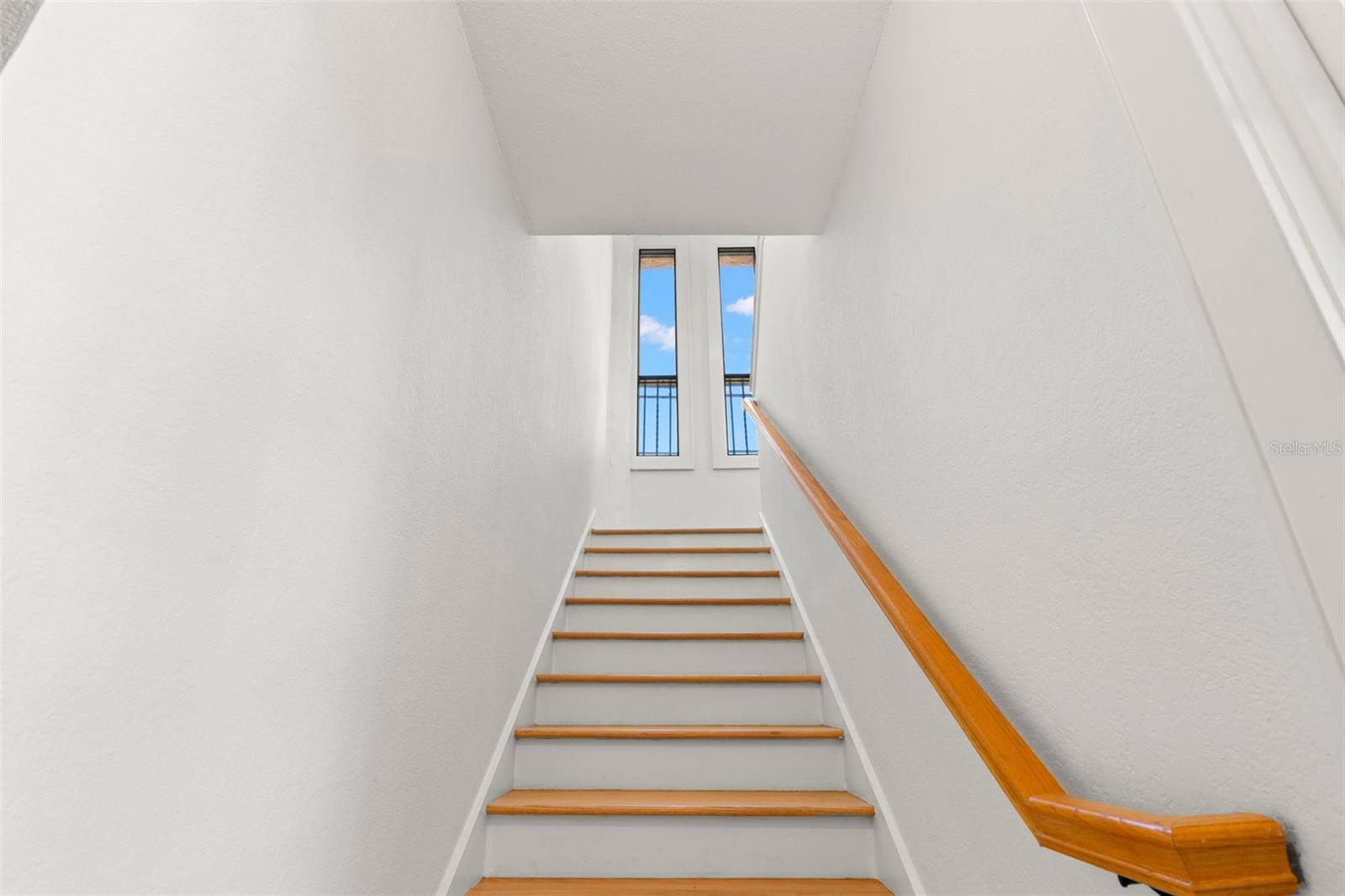 HEGRADO CONDO - Residential