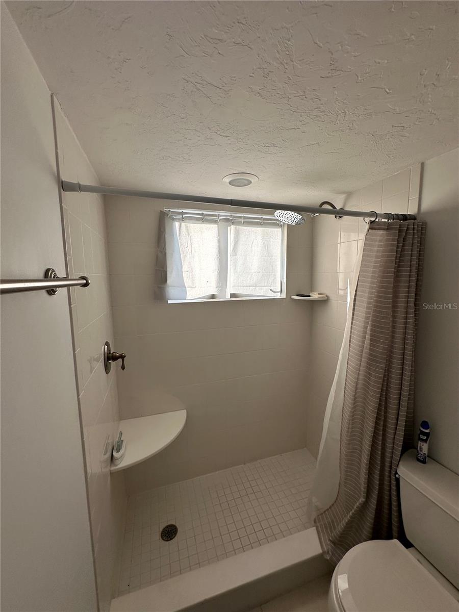 BEACH HARBOR CLUB - Residential Lease