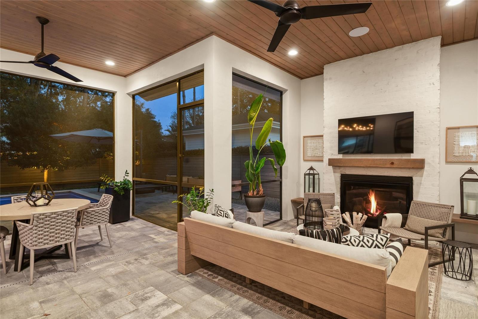 ANDERSEN TERRACE - Residential