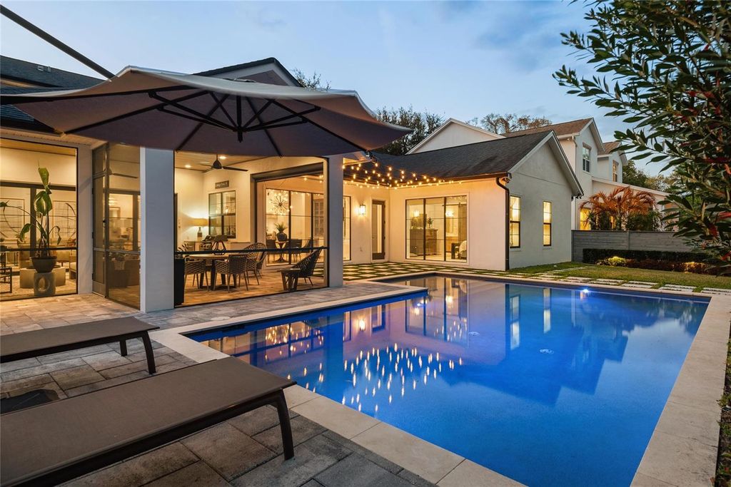 Photo of 1575 Eastin Avenue, Orlando, FL 32804 (MLS # O6385315)