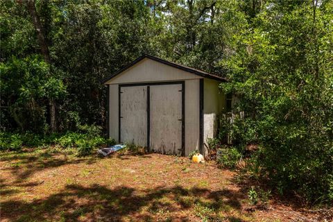 A home in HOMOSASSA