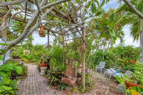 A home in PORT CHARLOTTE