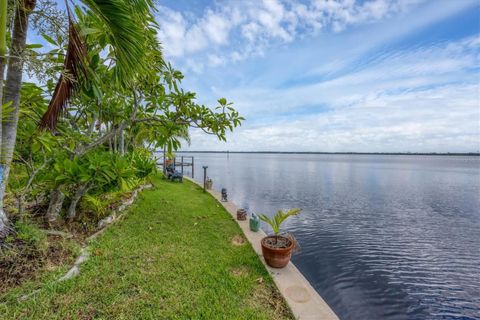 A home in PORT CHARLOTTE