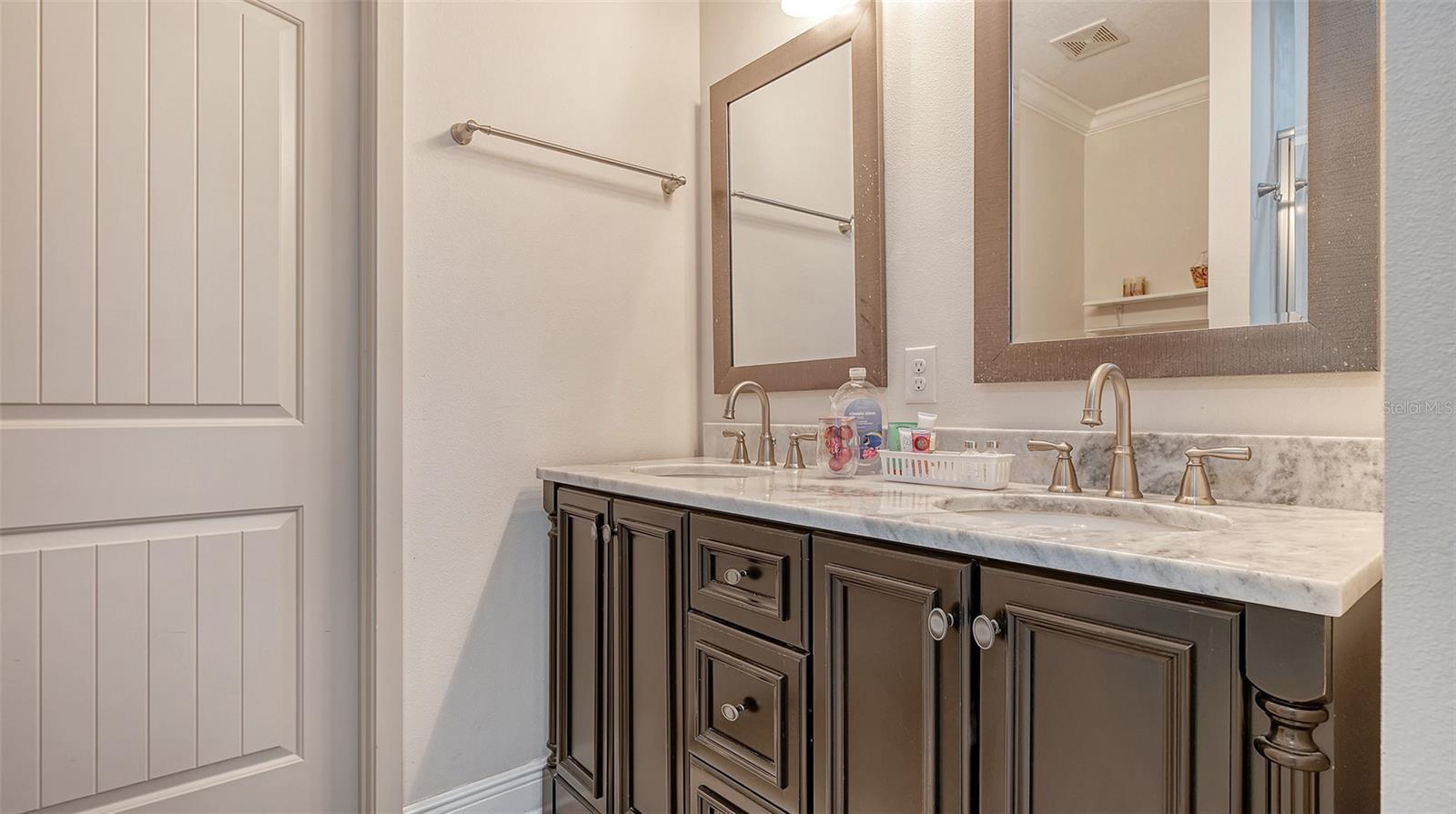 ARBOR OAKS - Residential Lease