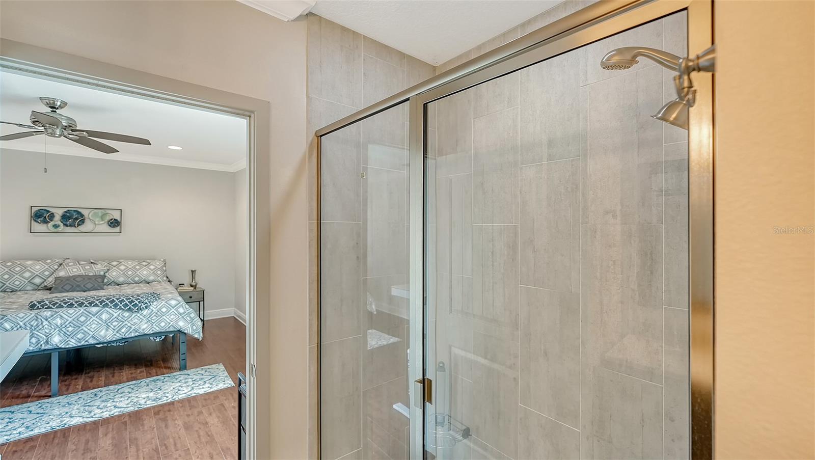 ARBOR OAKS - Residential Lease