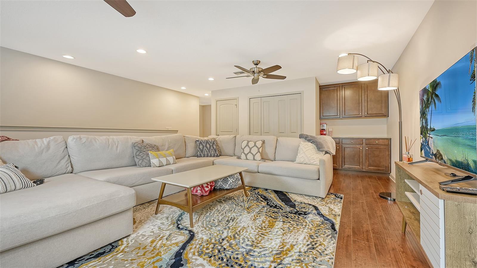 ARBOR OAKS - Residential Lease