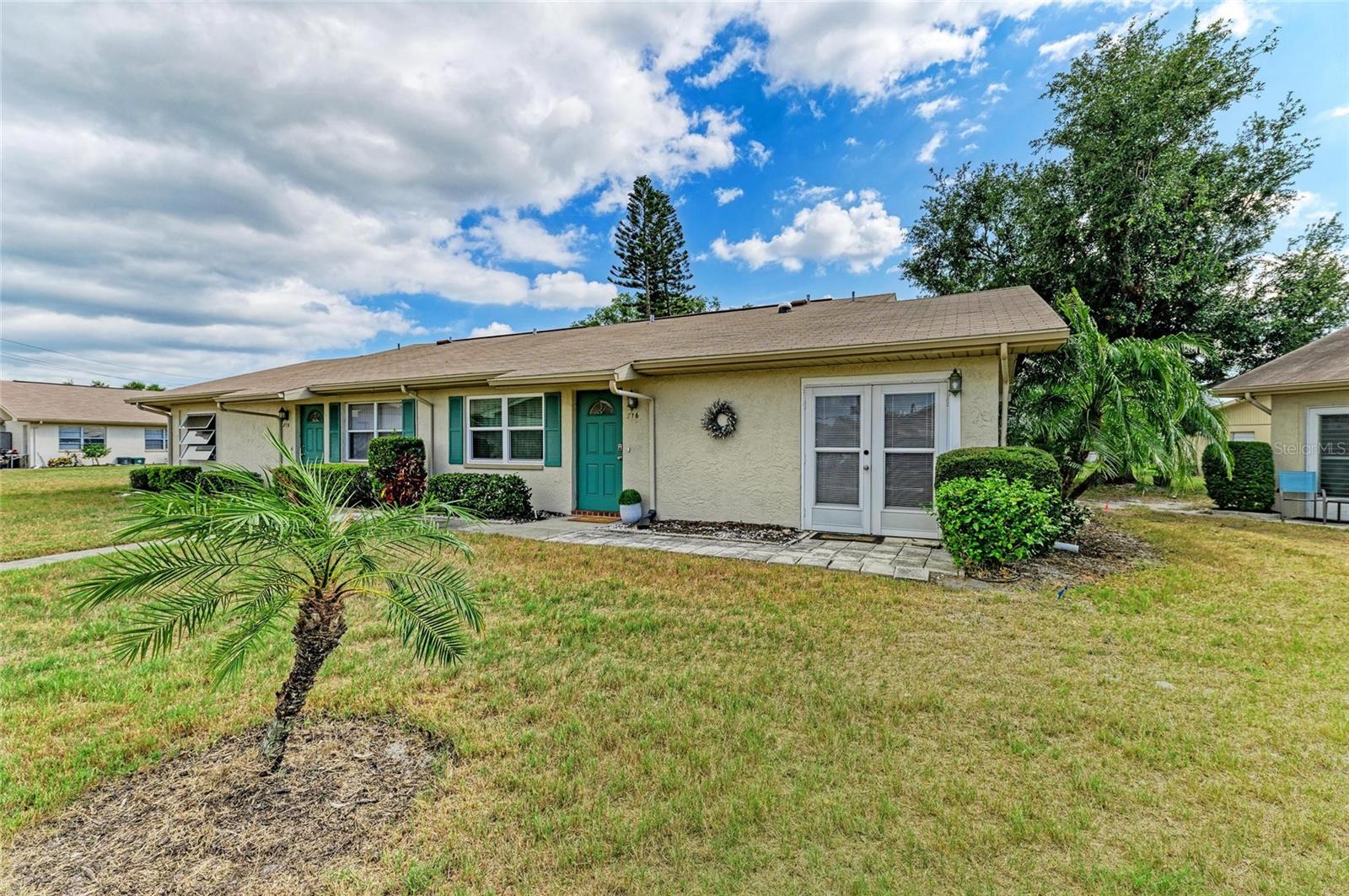 1906 CANTERBURY LANE 16
