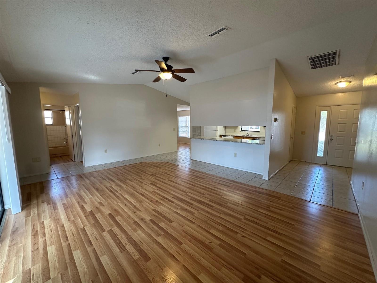 SPRING HILL - Residential