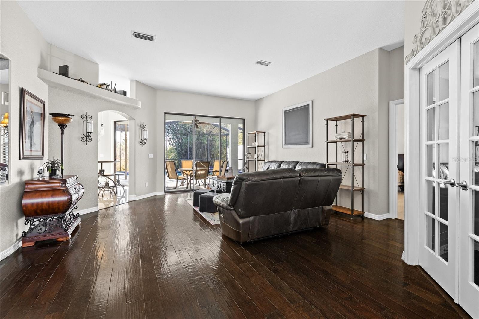 WILLOW BEND - Residential Lease