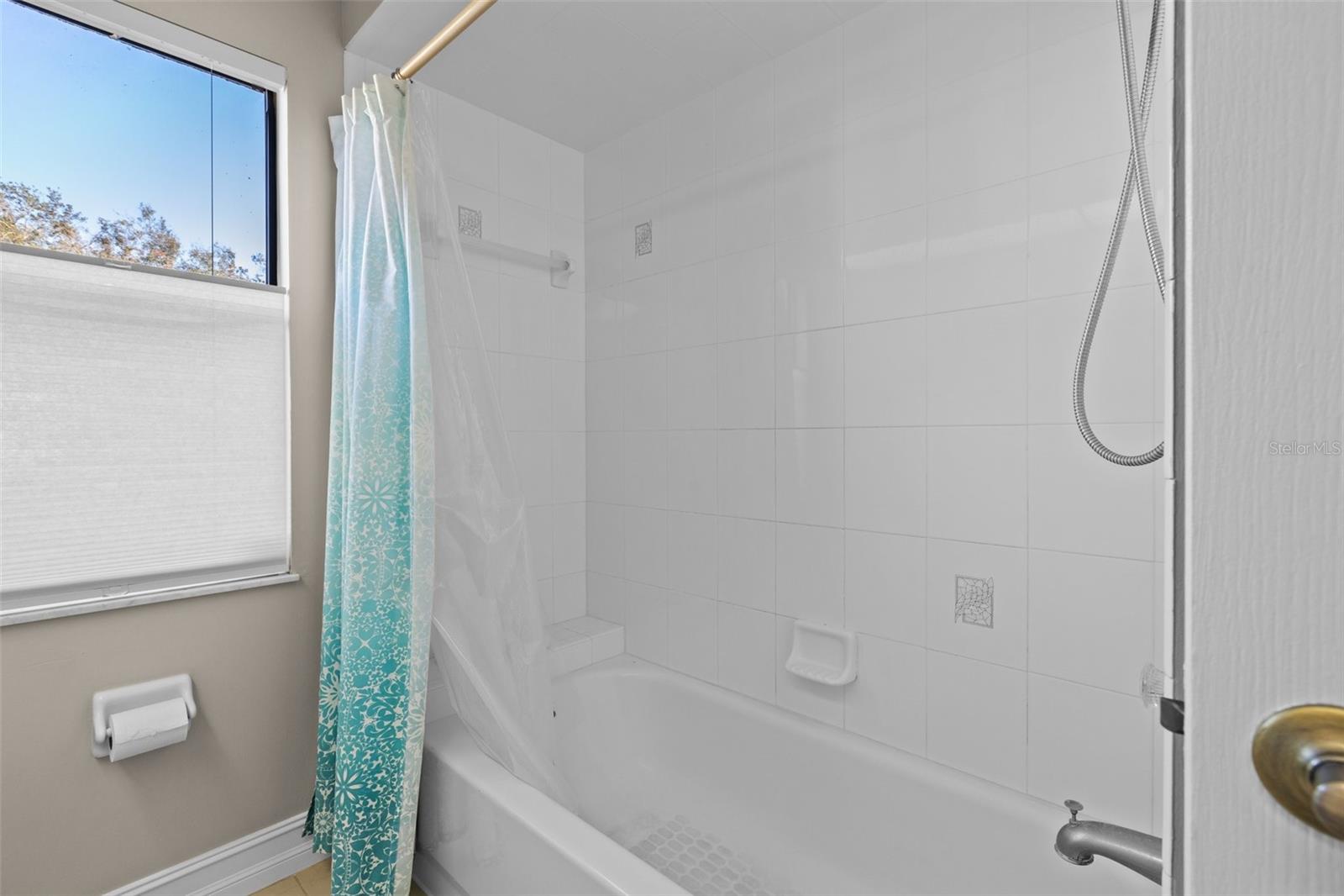 WILLOW BEND - Residential Lease