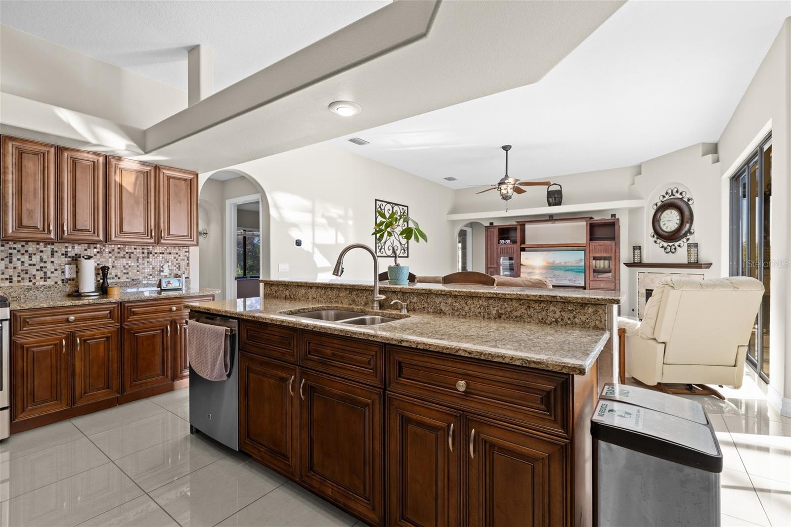 WILLOW BEND - Residential Lease