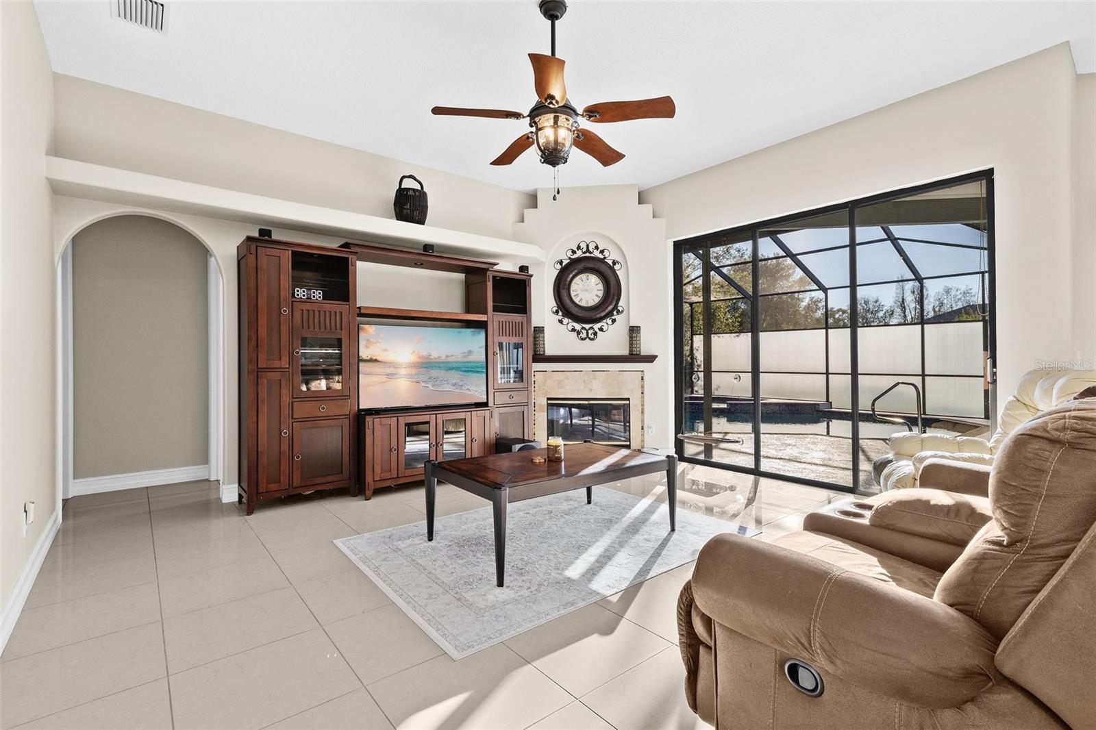 WILLOW BEND - Residential Lease