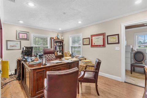 Tiny photo for 604 N Sinclair Avenue, Tavares, FL 32778 (MLS # G5098803)
