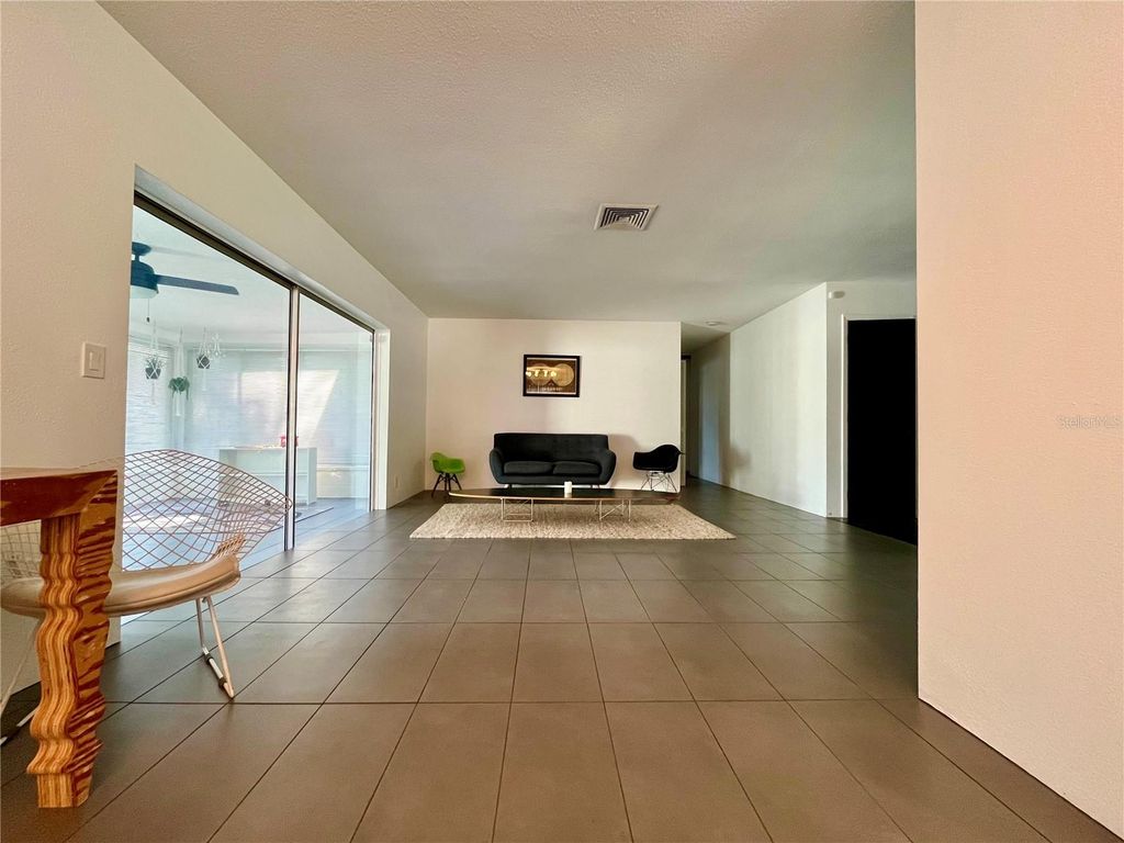 Photo of 1945 68th Avenue S, St Petersburg, FL 33712 (MLS # TB8452413)