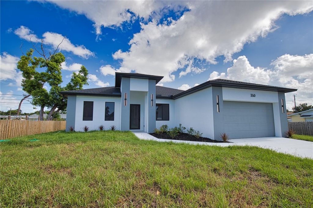 Photo of 350 Bucknell Road, Venice, FL 34293 (MLS # A4657107)