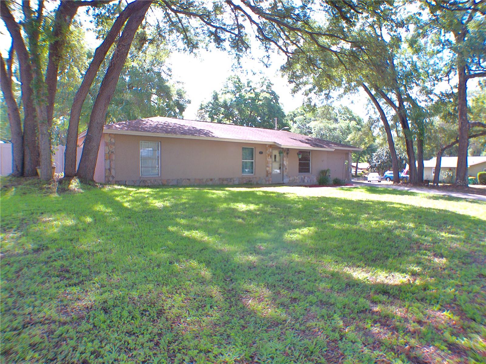 601 E TALL PINE TERRACE