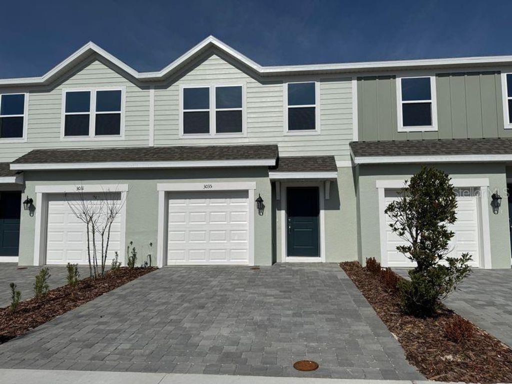 Photo of 3035 Jessamine Drive, Tavares, FL 32778 (MLS # O6386489)