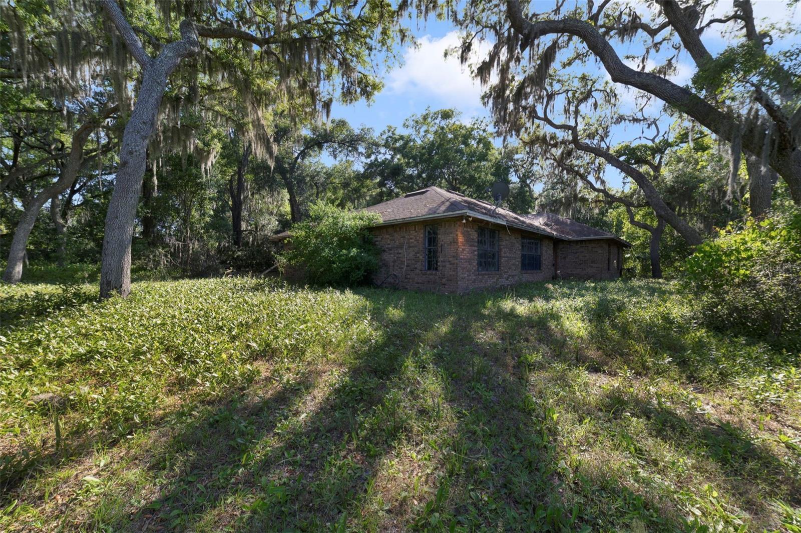 HOWARDS SUB - Residential