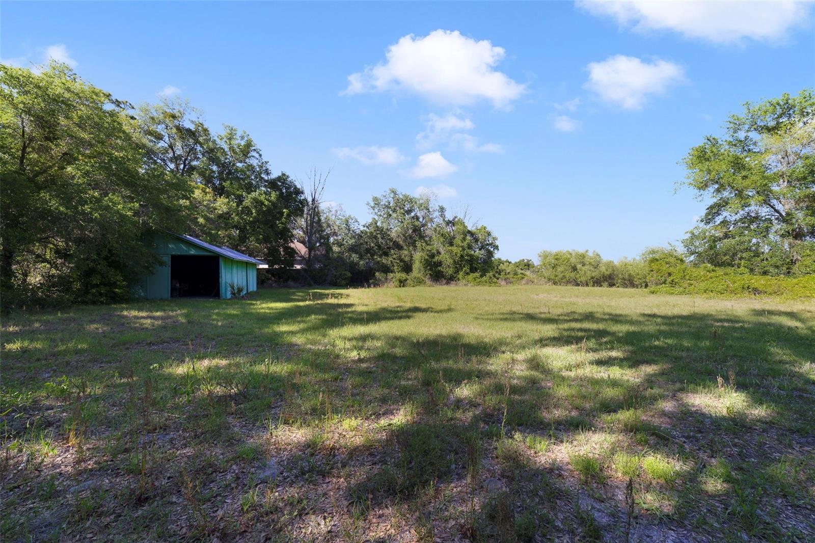 HOWARDS SUB - Residential