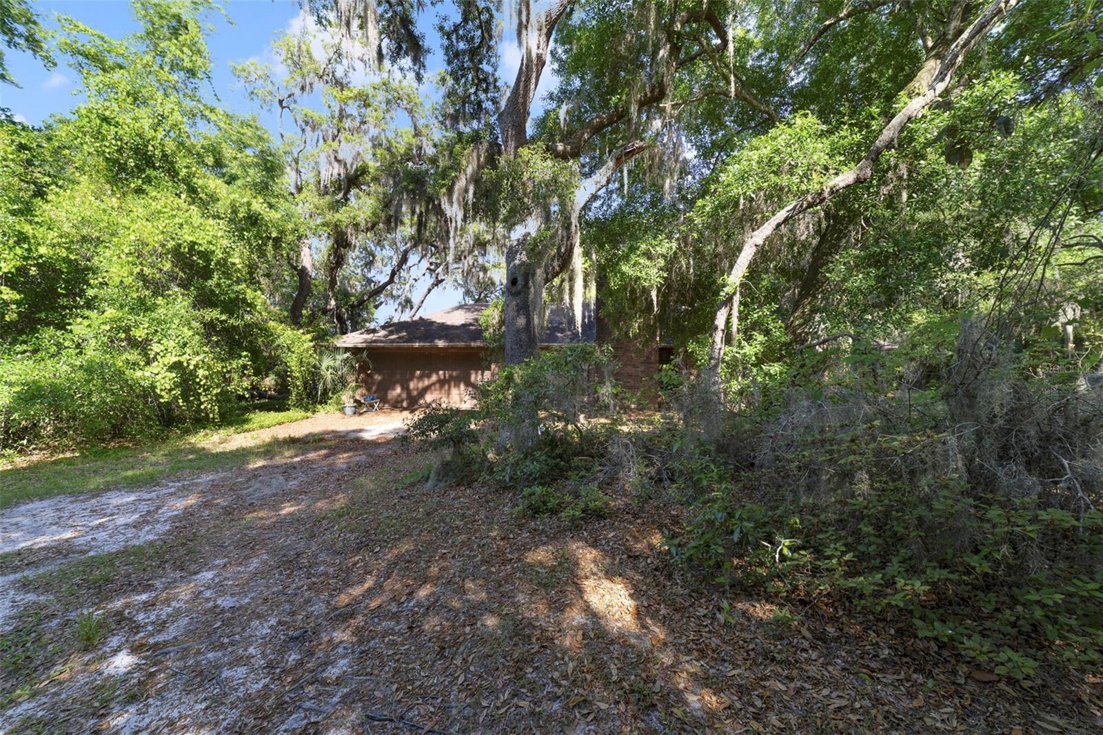 HOWARDS SUB - Residential