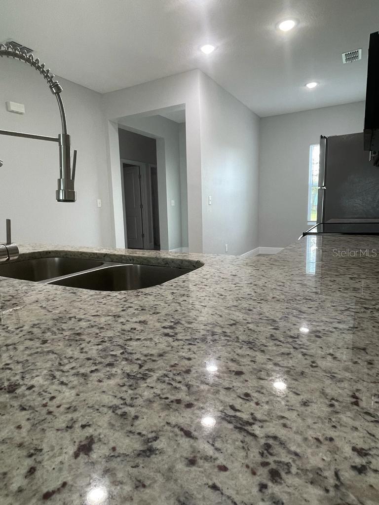 POINCIANA NBRHD 05 NORTH VILLAGE 03 - Residential Lease