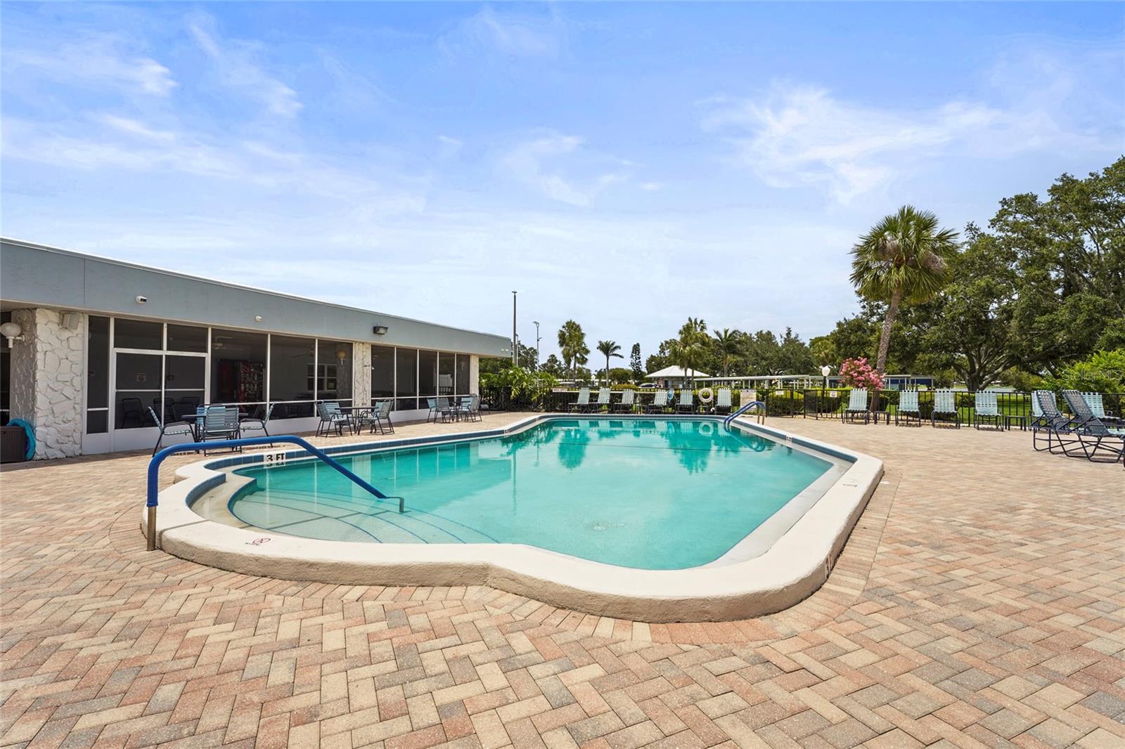 IMPERIAL LAKES ESTATES UNIT III - Residential