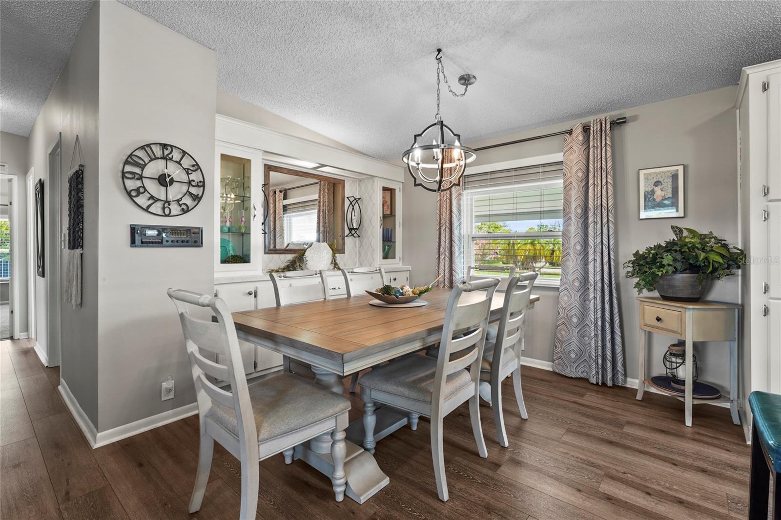 IMPERIAL LAKES ESTATES UNIT III - Residential