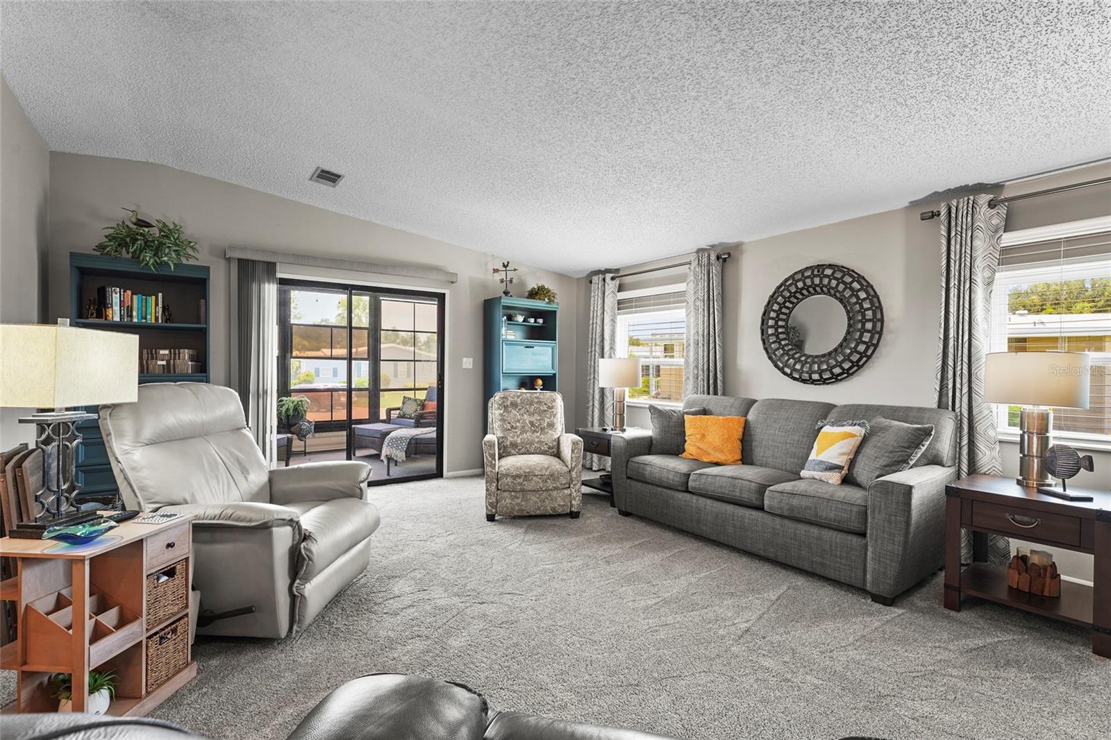 IMPERIAL LAKES ESTATES UNIT III - Residential