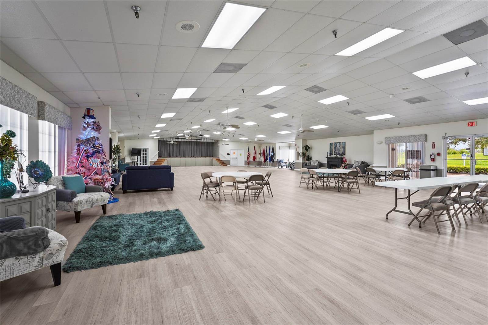 IMPERIAL LAKES ESTATES UNIT III - Residential