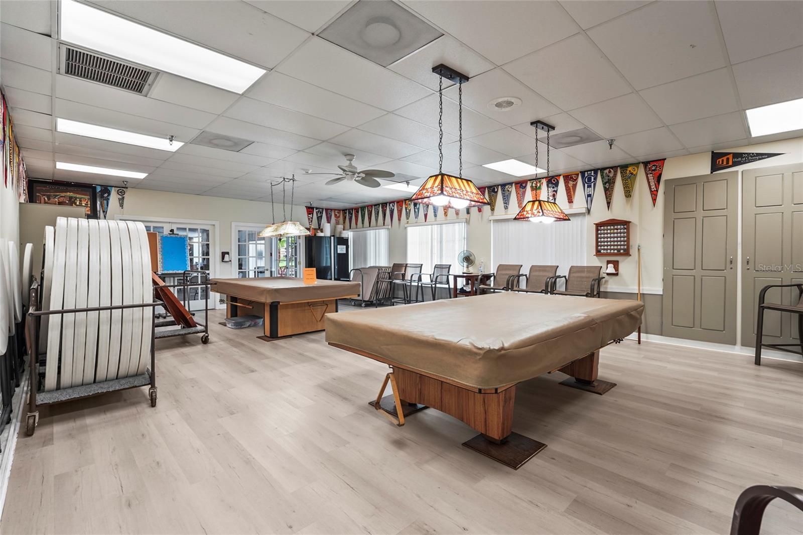 IMPERIAL LAKES ESTATES UNIT III - Residential